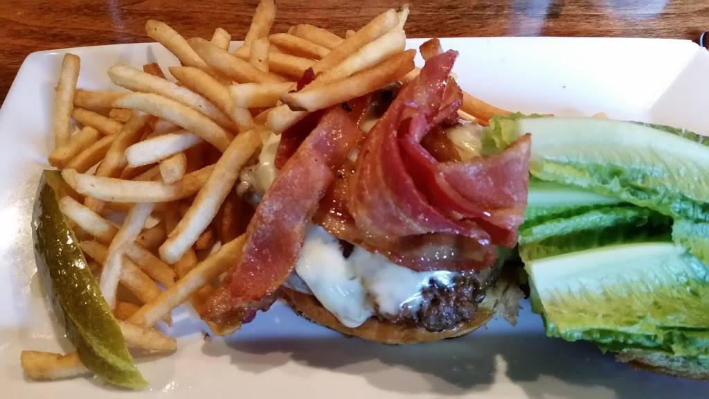 The Old Court Irish Pub And Restaurant | restaurant | 29-31 Central St, Lowell, MA 01852, USA | 9784520100 OR +1 978-452-0100