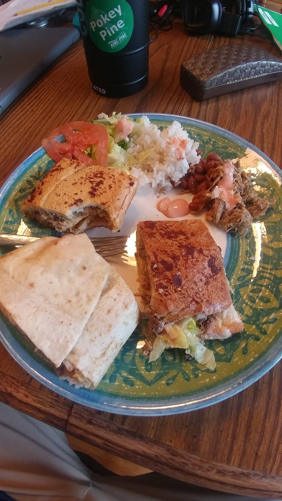 Papivivi | restaurant | 816 Boston St, Lynn, MA 01905, USA | 3394405562 OR +1 339-440-5562