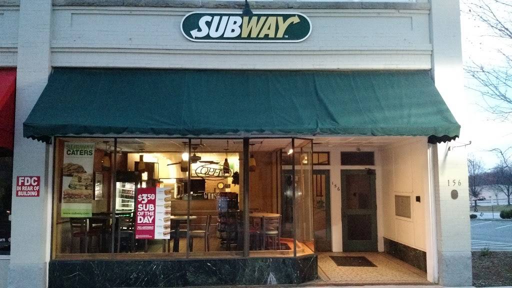 Subway | restaurant | 156 Magnolia St, Spartanburg, SC 29306, USA | 8645850133 OR +1 864-585-0133