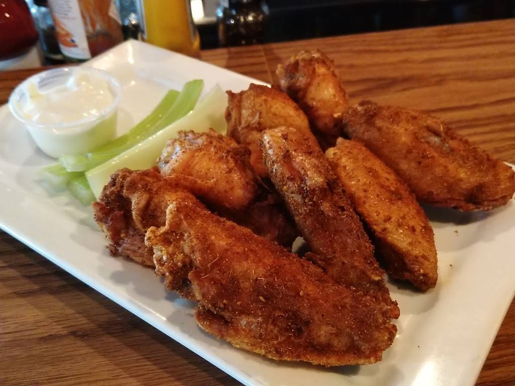 Tiffany Sports Lounge | night club | 2051 Ford Pkwy #1932, St Paul, MN 55116, USA | 6516904747 OR +1 651-690-4747