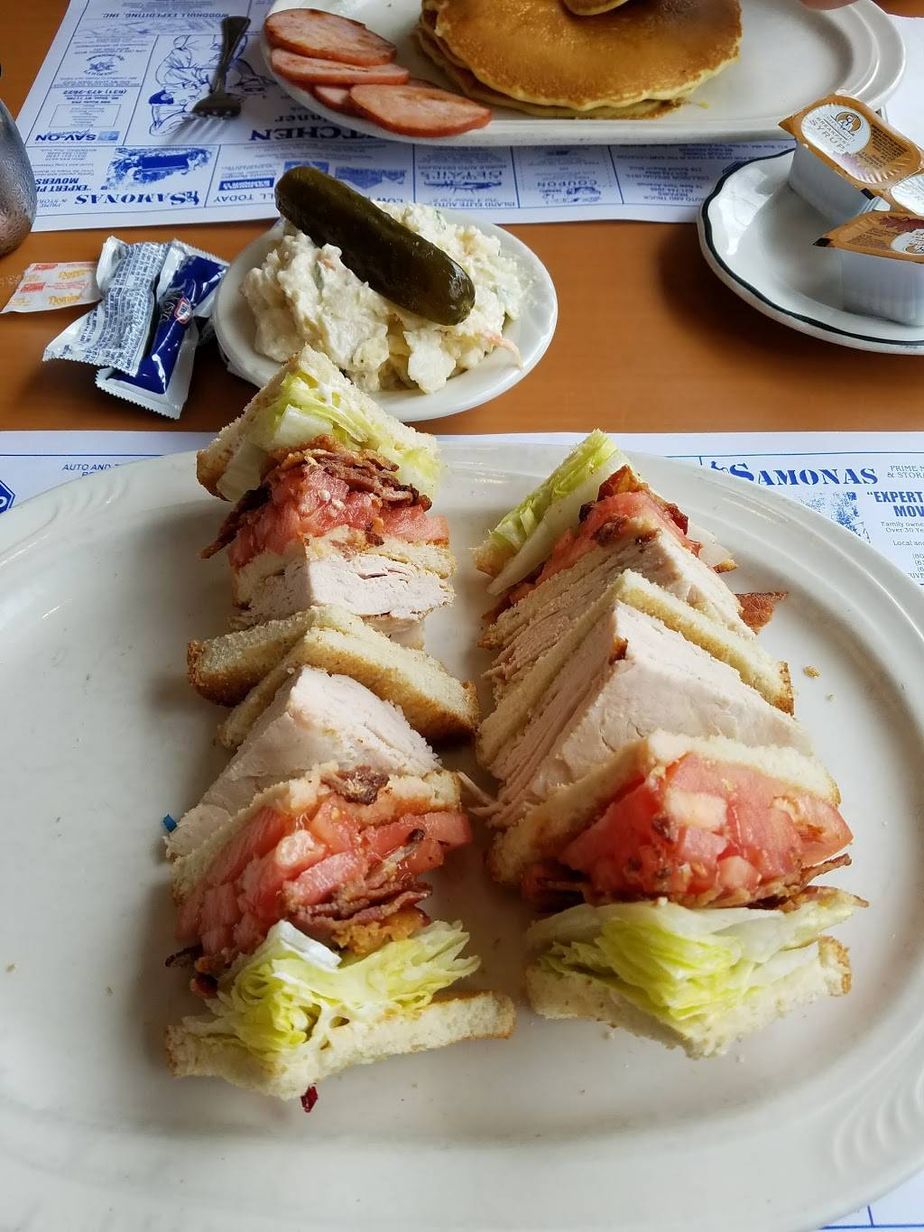 Georges Kitchen | restaurant | 175 Sound Beach Blvd, Sound Beach, NY 11789, USA | 6318219100 OR +1 631-821-9100