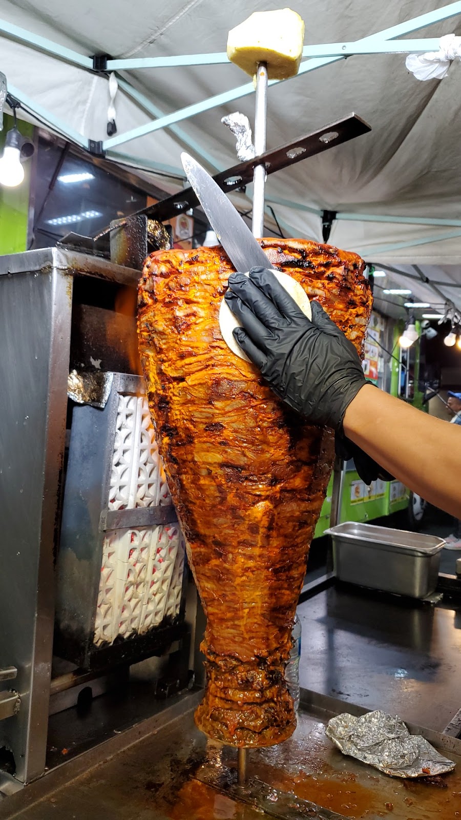 Chikos Tacos Truck | restaurant | 1907 Arlington Ave, Los Angeles, CA 90018, USA | 3233462001 OR +1 323-346-2001