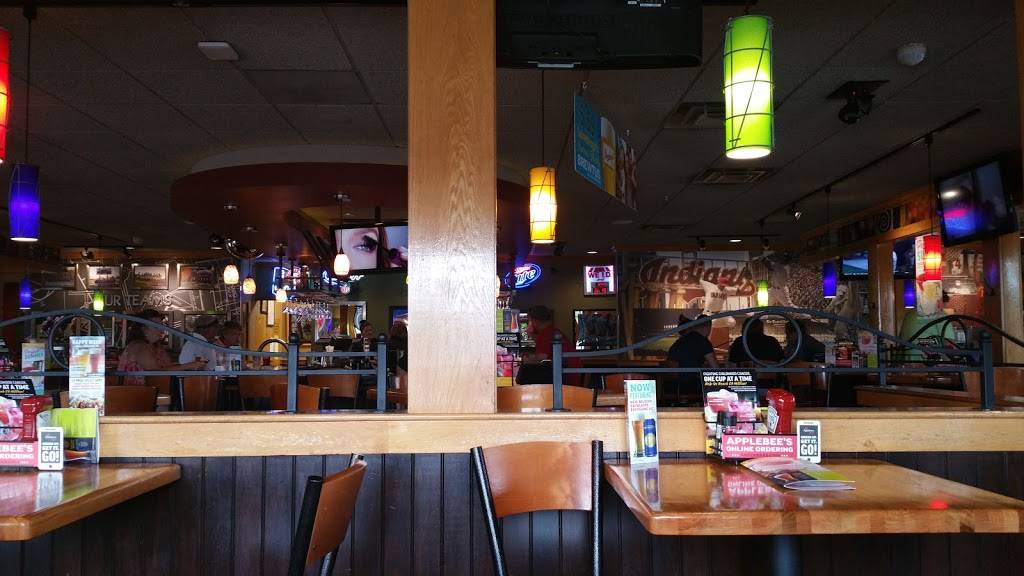 Applebees Grill + Bar | restaurant | 32 Massillon Marketplace Dr SW, Massillon, OH 44647, USA | 3308349776 OR +1 330-834-9776