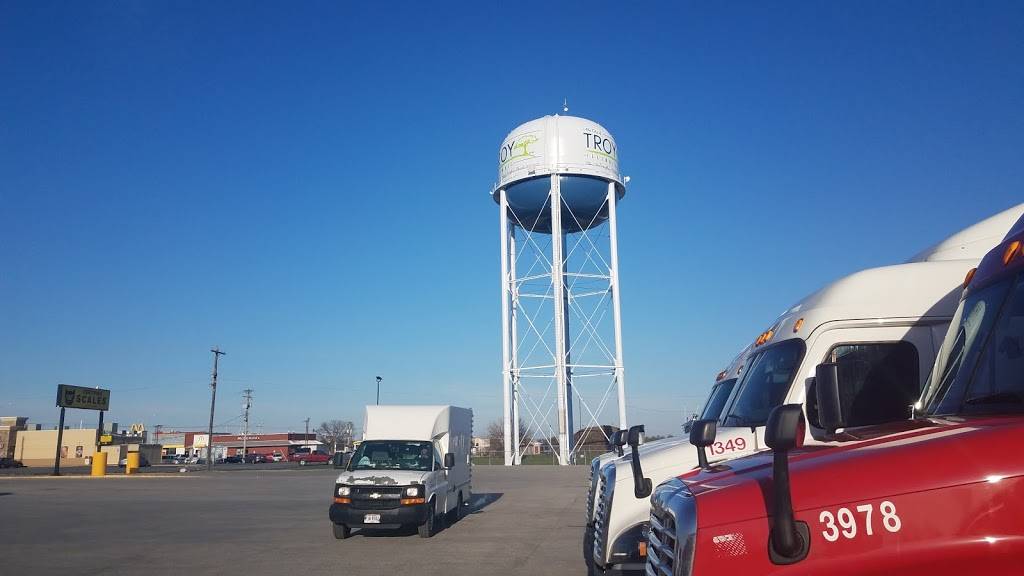 Pilot Travel Center | restaurant | 820 Edwardsville Rd, Troy, IL 62294, USA | 6186670946 OR +1 618-667-0946