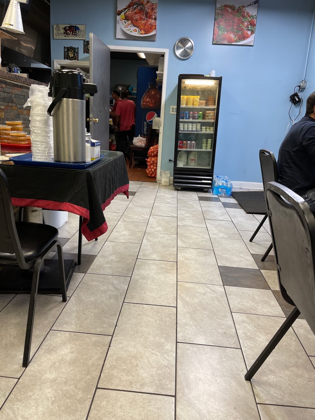 Cha Cha Machli Wala | restaurant | 6348 N Artesian Ave, Chicago, IL 60659, USA | 7738563666 OR +1 773-856-3666