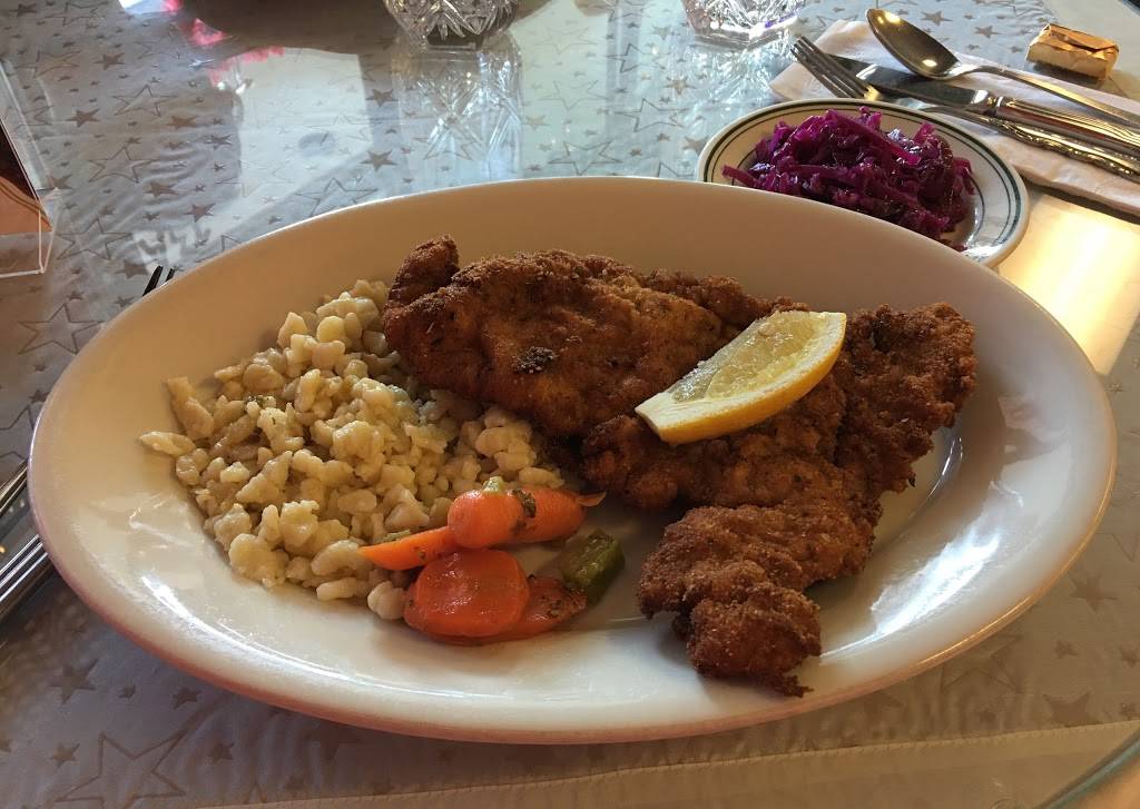 Budapest Bistro | restaurant | 12926 Mukilteo Speedway, Lynnwood, WA 98037, USA | 4255139846 OR +1 425-513-9846