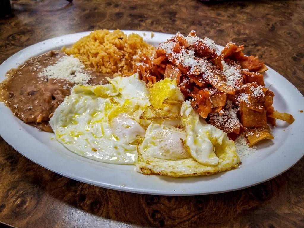 La Placita Restaurant | restaurant | 305 W 6th St, Oxnard, CA 93030, USA | 8052403149 OR +1 805-240-3149