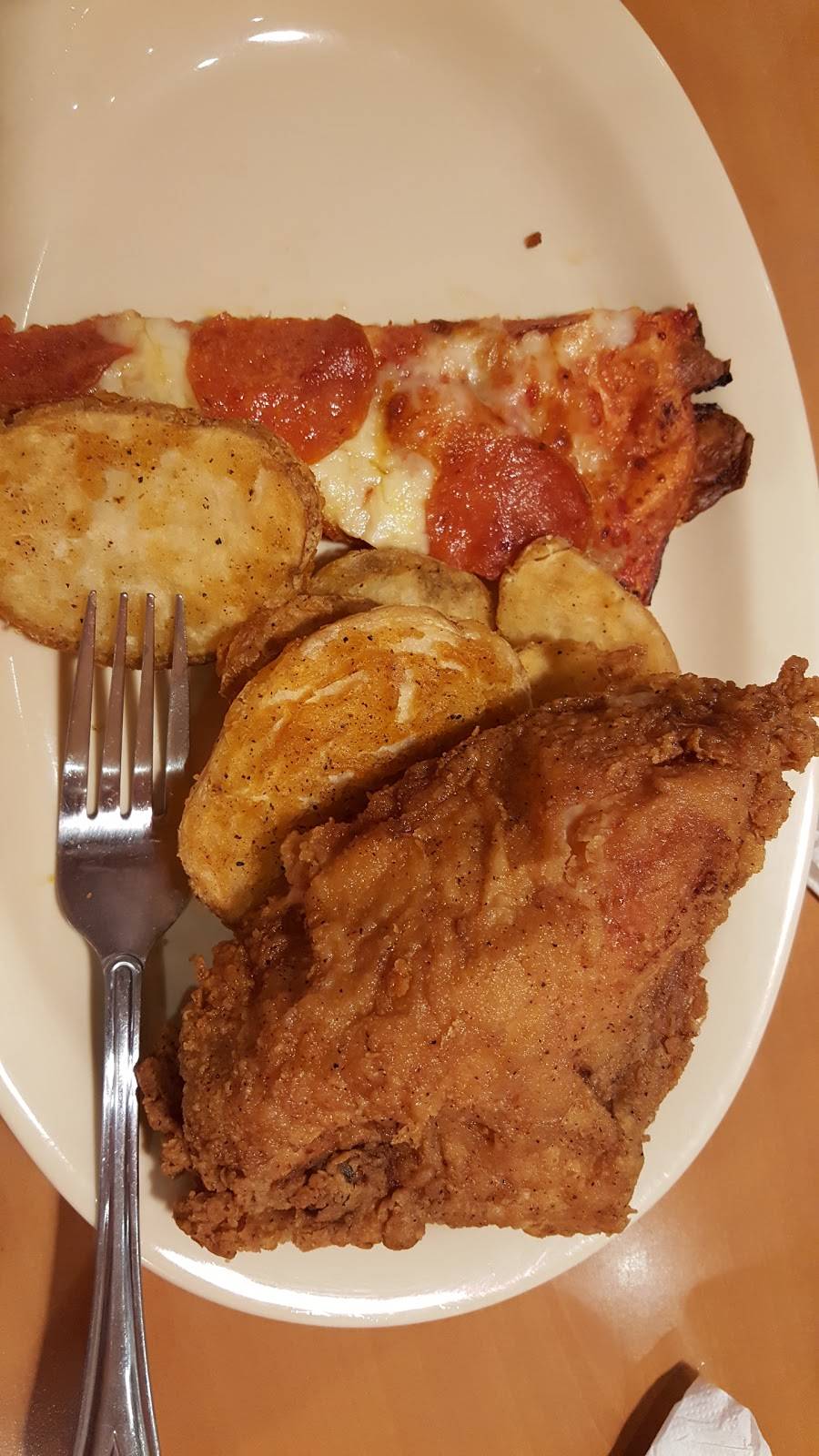 Shakeys Pizza Parlor | restaurant | 11420 Valley Blvd, El Monte, CA 91731, USA | 6263504411 OR +1 626-350-4411