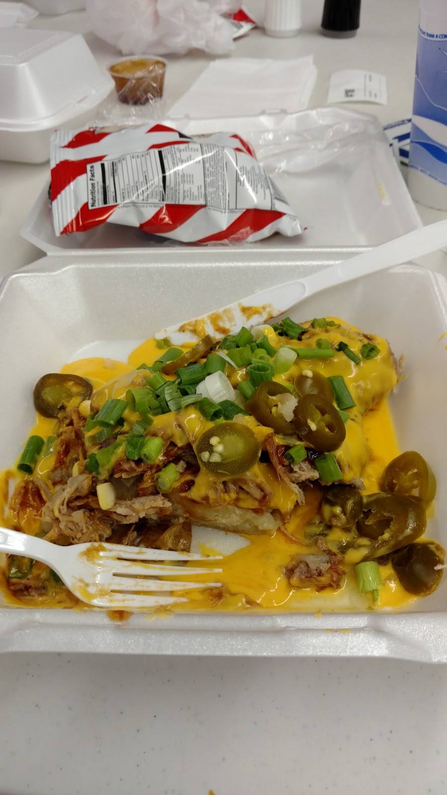 Big Es BBQ | restaurant | 210 Tommy Dodson Rd, Cookeville, TN 38506, USA | 9314982443 OR +1 931-498-2443