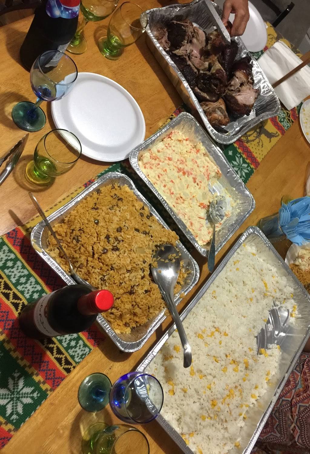 Mi Sitio | restaurant | 996 Chalkstone Ave, Providence, RI 02908, USA | 4012707114 OR +1 401-270-7114