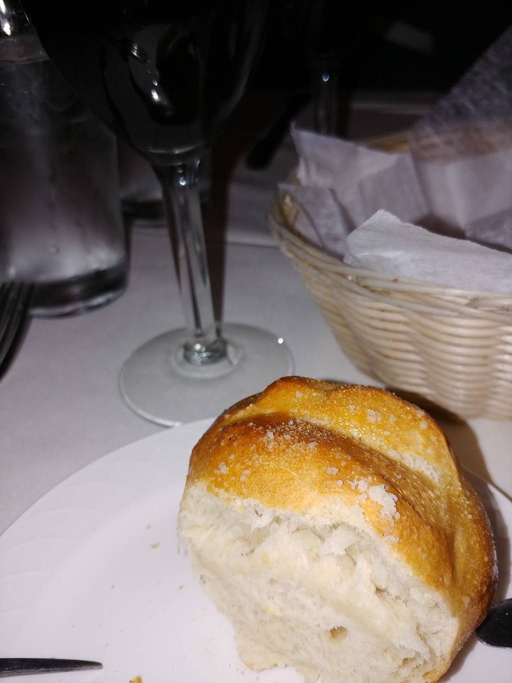 Sorrento Italian Restaurant | restaurant | 6943 St Augustine Rd, Jacksonville, FL 32217, USA | 9046369196 OR +1 904-636-9196