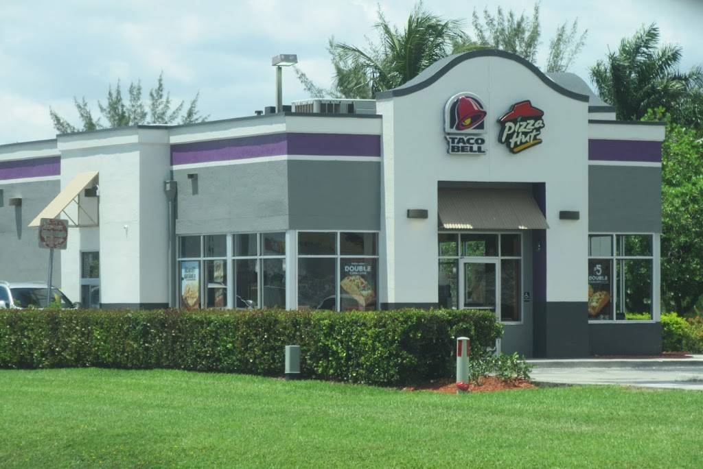 Taco Bell | meal takeaway | 5705 NW 163rd St, Miami Lakes, FL 33014, USA | 3055580102 OR +1 305-558-0102
