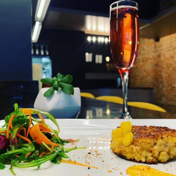 Escape Restaurant Bar | restaurant | 1023 Park St, Jacksonville, FL 32204, USA | 9048013899 OR +1 904-801-3899