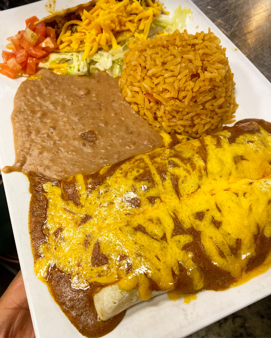 El Jalisco Grill | restaurant | 1813 Ennis Joslin Rd #113, Corpus Christi, TX 78412, USA | 3614520500 OR +1 361-452-0500