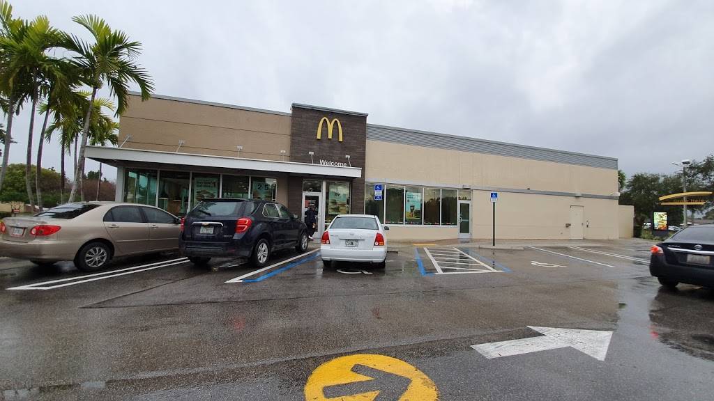 McDonalds | cafe | 12185 SW 26th St, Miami, FL 33175, USA | 3052292005 OR +1 305-229-2005