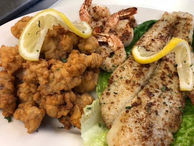 The Gator Shack | restaurant | 9561, 4651 US-98, Sebring, FL 33876, USA | 8636556000 OR +1 863-655-6000