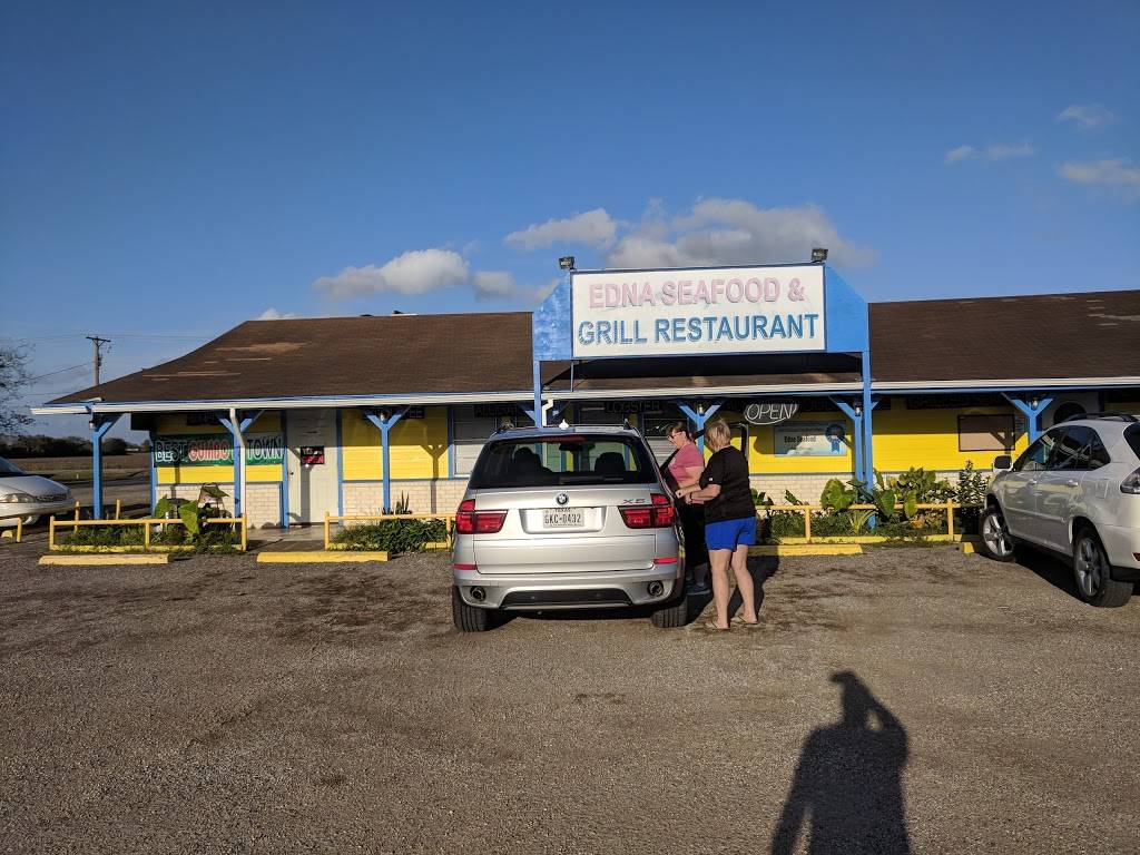 Edna Seafood And Grill | restaurant | 1022 S Wells St, Edna, TX 77957, USA | 3617829272 OR +1 361-782-9272