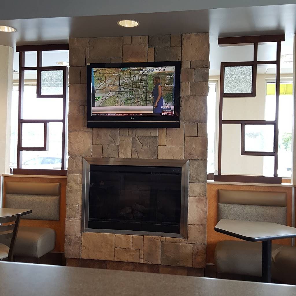 McDonalds | cafe | 7822 Brookville Rd, Indianapolis, IN 46239, USA | 3173532563 OR +1 317-353-2563