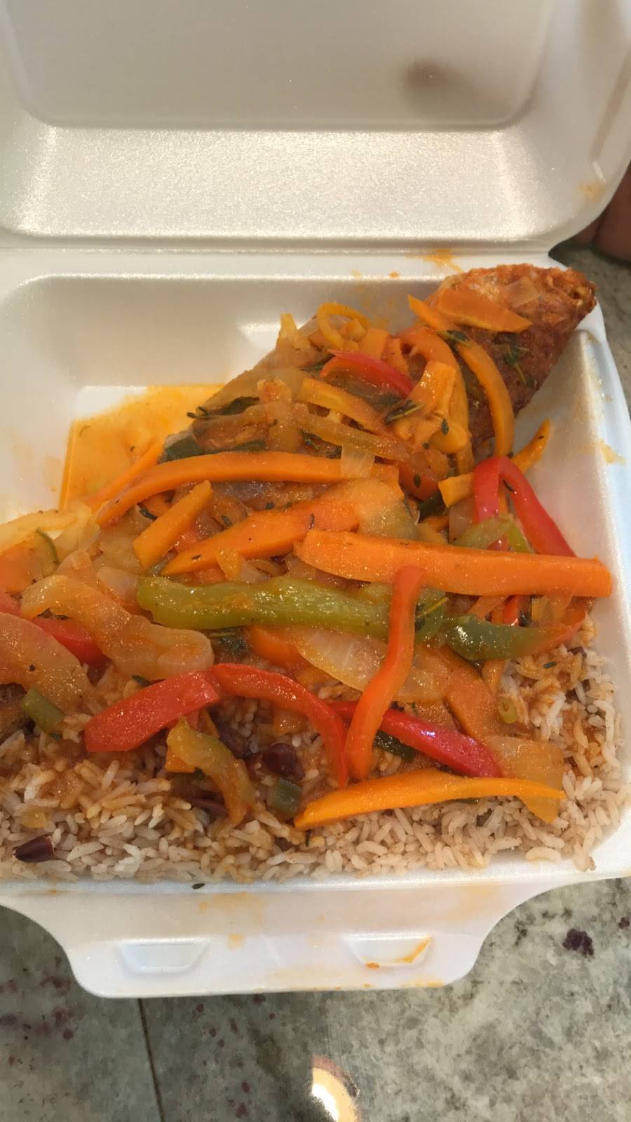 Island Taste Jamaican Restaurant | restaurant | 5518 N 5th St, Philadelphia, PA 19120, USA | 2677482418 OR +1 267-748-2418