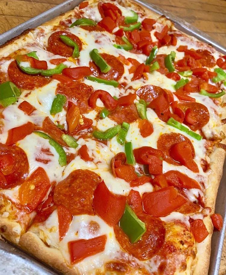 Notty Pine Tavern | restaurant | 2301 15th St, Troy, NY 12180, USA | 5182724557 OR +1 518-272-4557