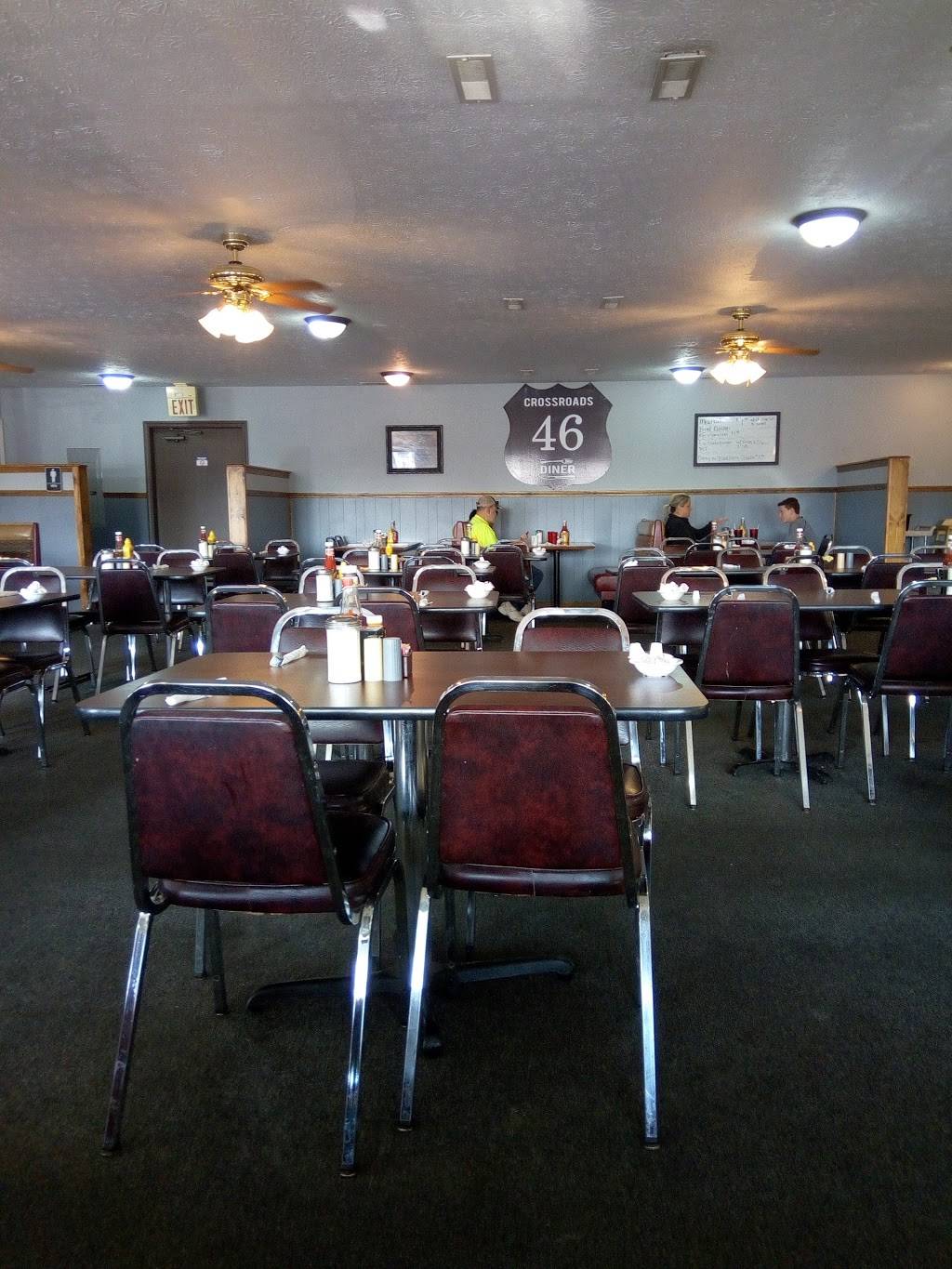 Crossroads 46 Diner | restaurant | 661 W Morgan St, Spencer, IN 47460, USA | 8128292224 OR +1 812-829-2224