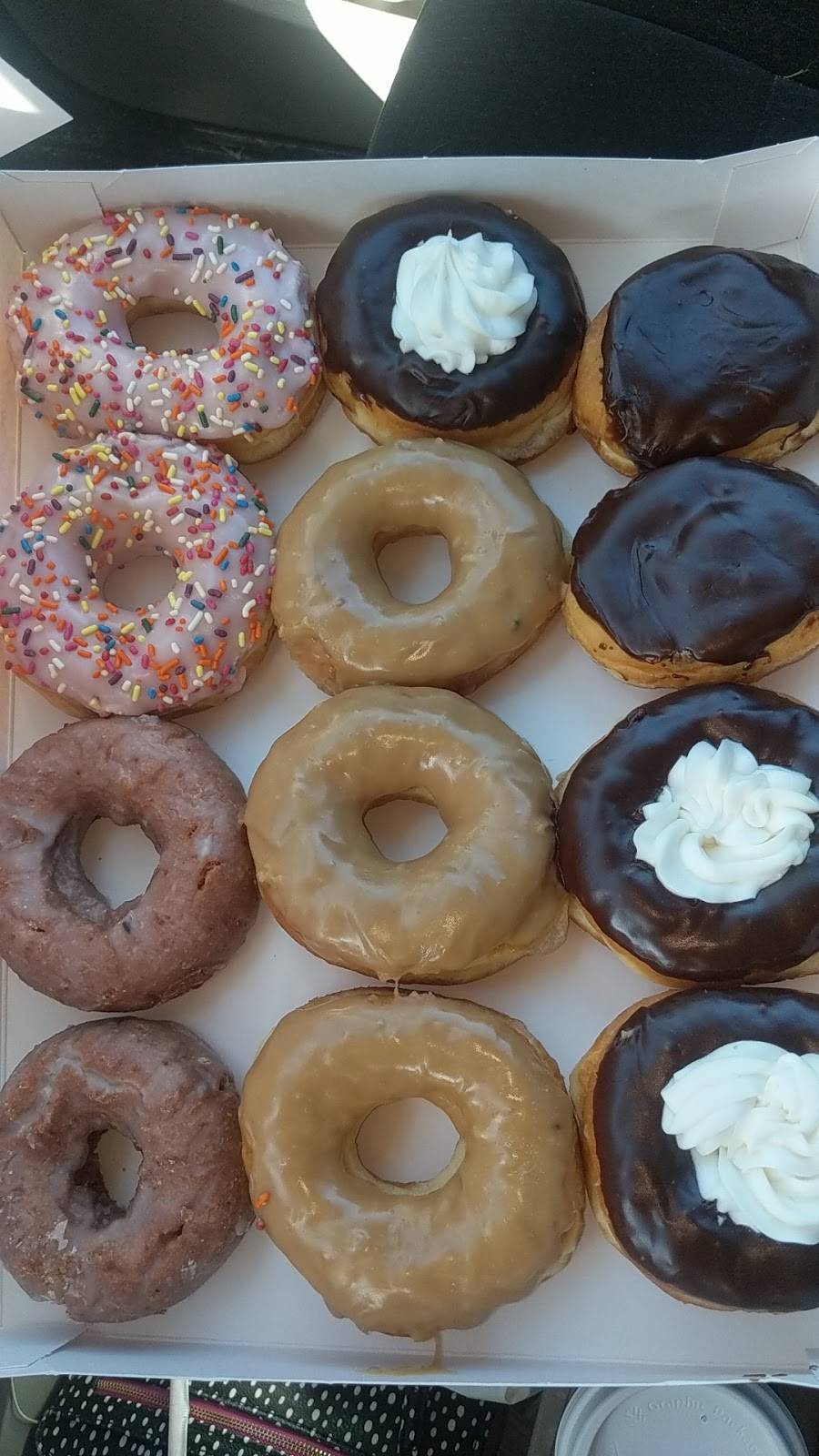 Dunkin | bakery | 13101 Paul J Doherty Pkwy, Fort Myers, FL 33913, USA | 2392880490 OR +1 239-288-0490