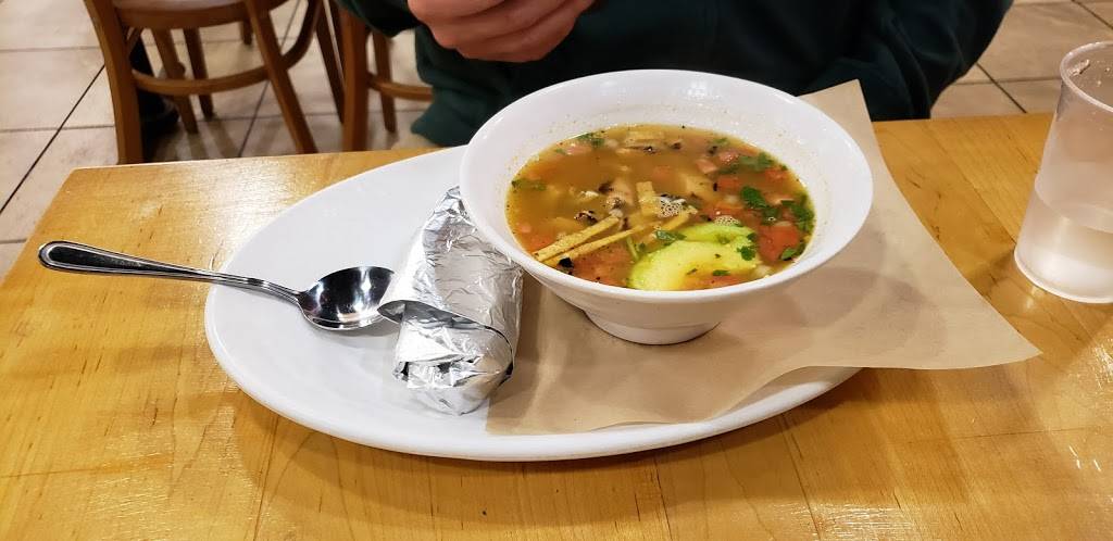 Rubios Coastal Grill | restaurant | 7530 Fay Ave, La Jolla, CA 92037, USA | 8584540068 OR +1 858-454-0068