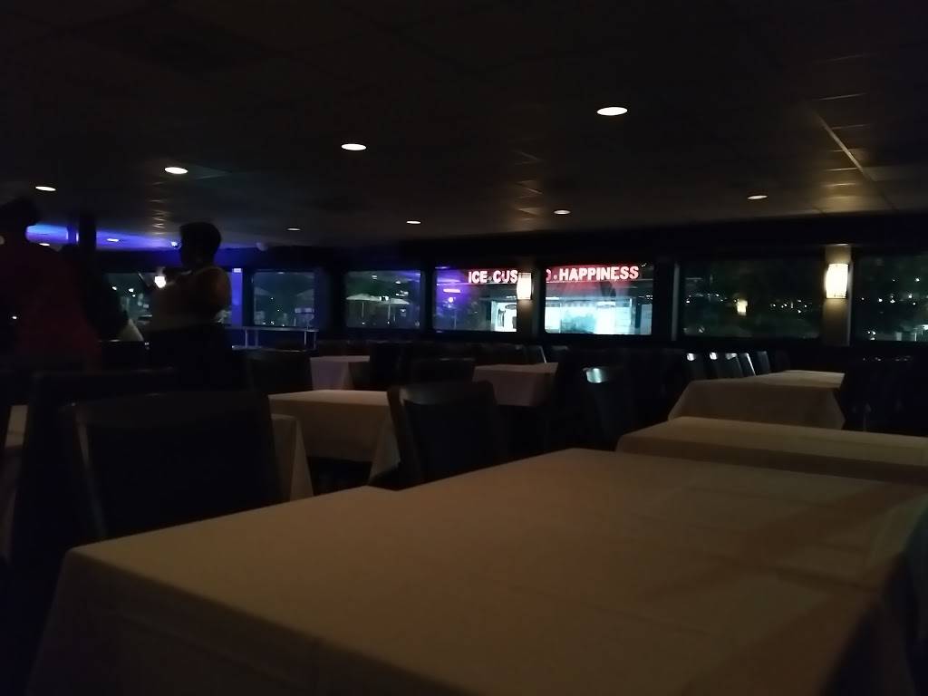 Seadog & Spirit ships | restaurant | Spirit Cruises Dock,, Light St, Baltimore, MD 21202, USA | 8888225992 OR +1 888-822-5992