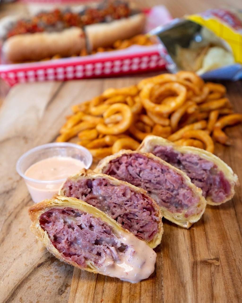 Leftys Famous Cheesesteak Hoagies | restaurant | 8716 W Grand River Ave, Brighton, MI 48116, USA | 8105884222 OR +1 810-588-4222