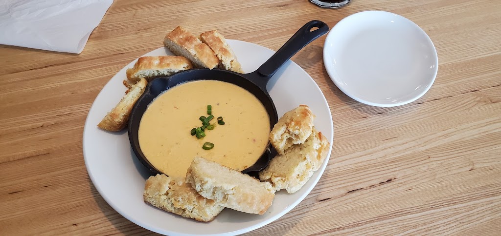 BEAST Southern Kitchen & BBQ | restaurant | 1280 Columbia Center, Columbia, IL 62236, USA | 6187192384 OR +1 618-719-2384