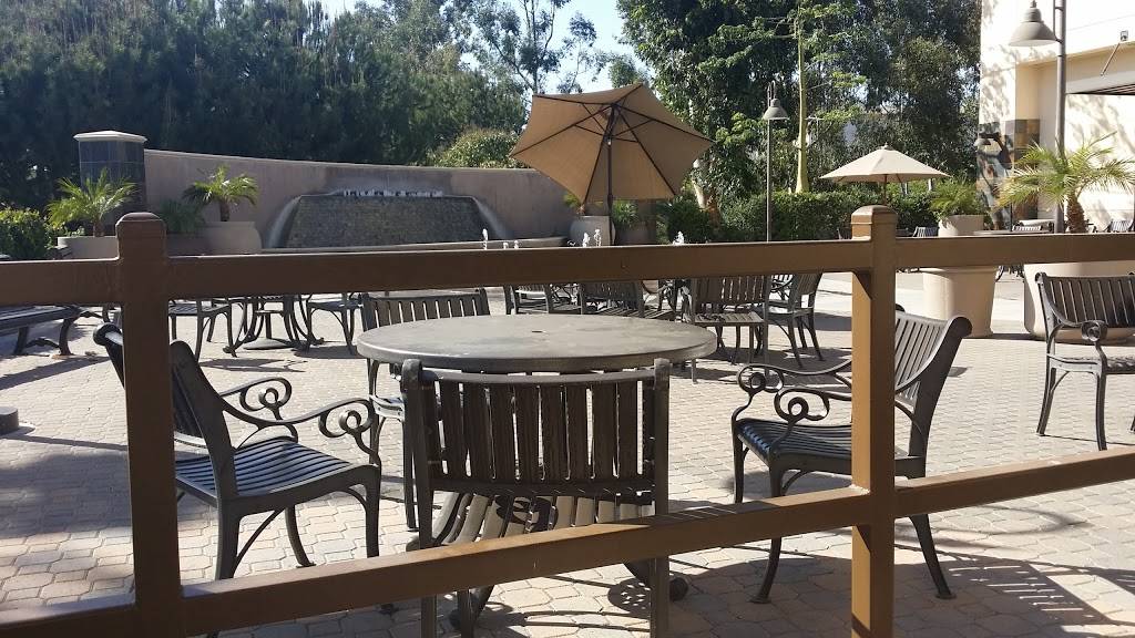 Da Luau Hawaiian Grill | restaurant | 41 Auto Center Dr #101, Foothill Ranch, CA 92610, USA | 9499165221 OR +1 949-916-5221