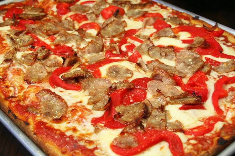 Dino’s Brick Oven Pizzeria | meal delivery | 389 Lowell St, Wakefield, MA 01880, USA | 7812451687 OR +1 781-245-1687