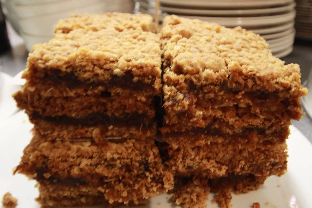 Yellow Canoe Cafe | restaurant | 108 St Lawrence St, Merrickville, ON K0G 1N0, Canada | 6132692833 OR +1 613-269-2833