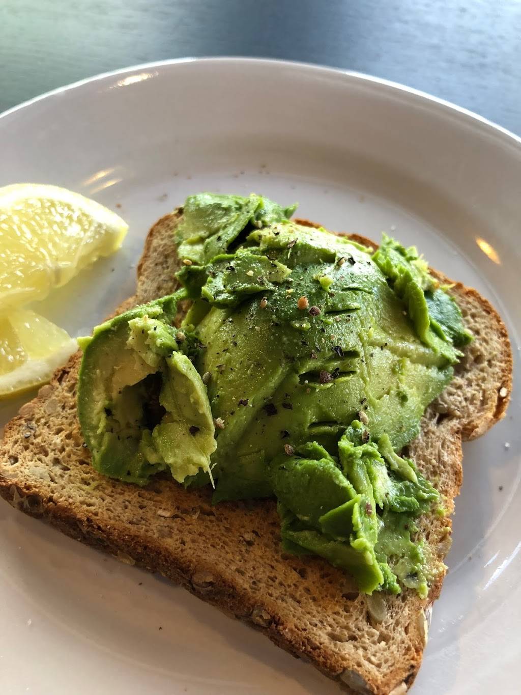 Basimo Beach Cafe on Mandalay Ave | cafe | 483 Mandalay Ave #200, Clearwater Beach, FL 33767, USA | 7272219077 OR +1 727-221-9077