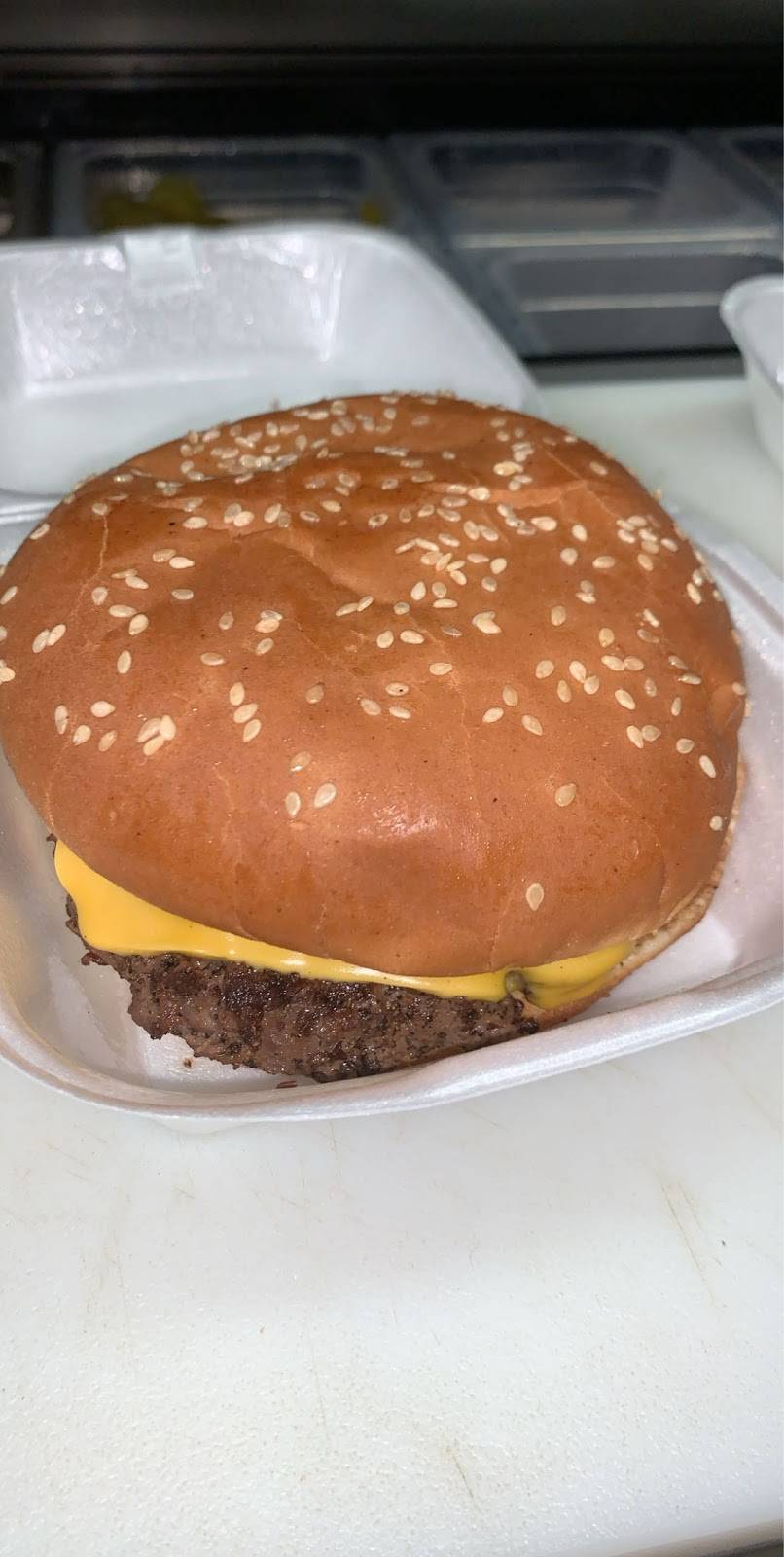 Big Jakes Sandwich Shop | restaurant | 203 Ave G, Belle Chasse, LA 70037, USA | 5043945253 OR +1 504-394-5253