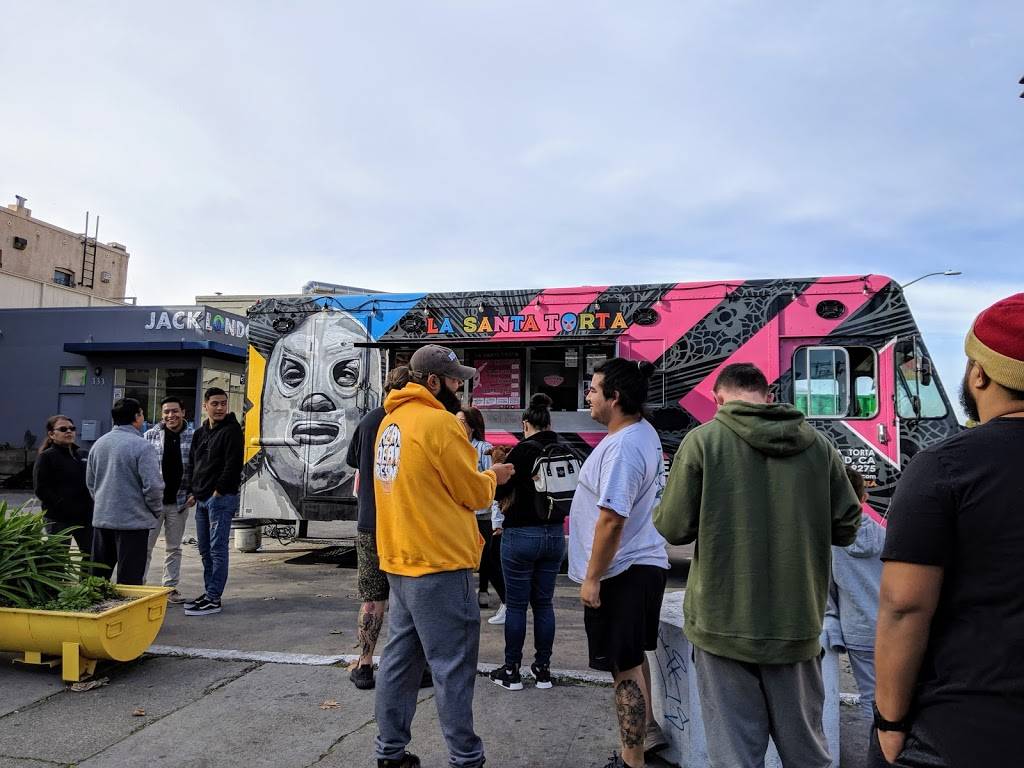 La Santa Torta | restaurant | 333 Broadway, Oakland, CA 94607, USA | 9252079275 OR +1 925-207-9275