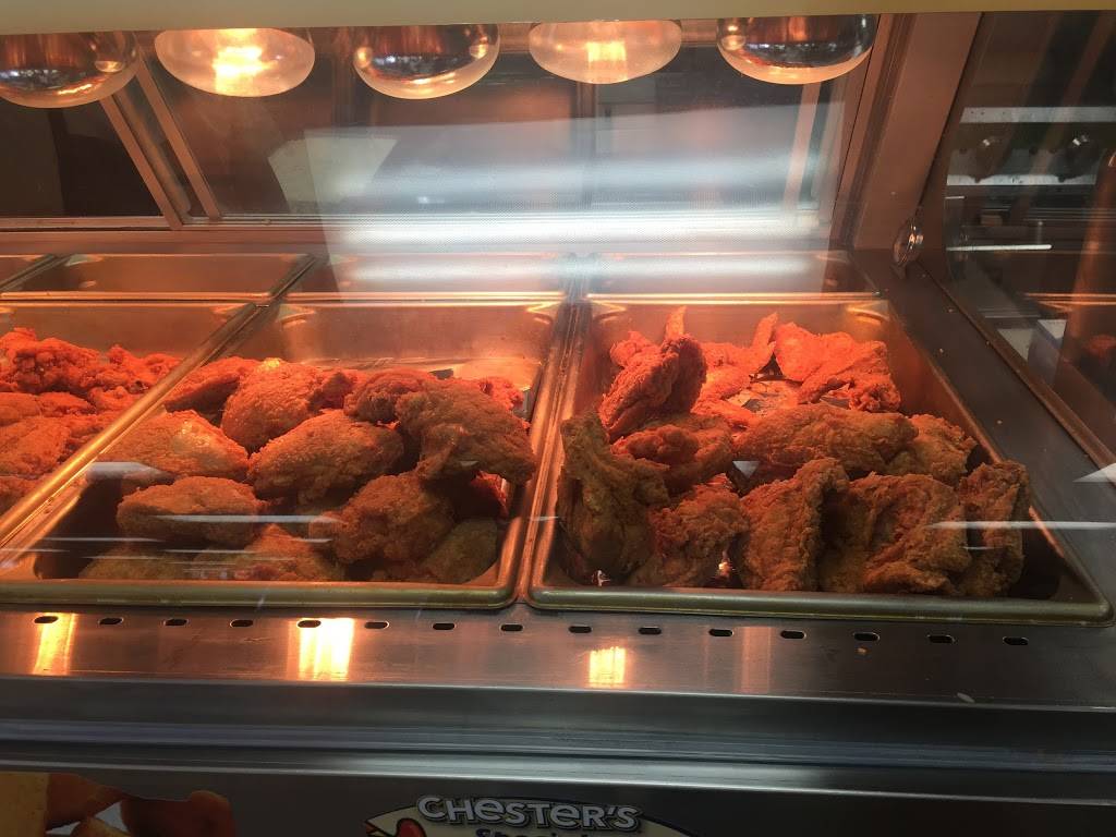 Chesters Fried Chicken Resteraunt | restaurant | 8334 W Appleton Ave, Milwaukee, WI 53218, USA | 4144618666 OR +1 414-461-8666