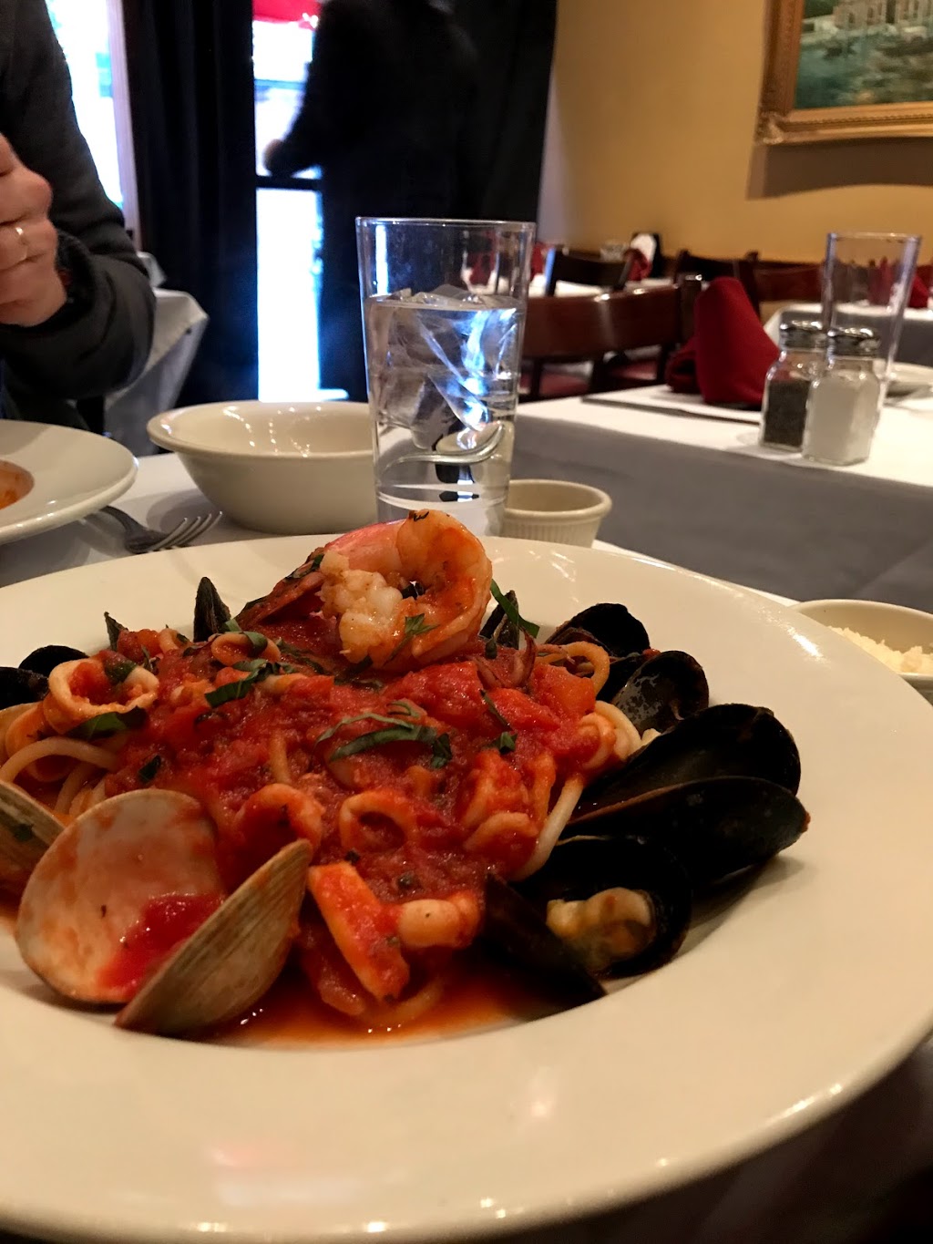 Pellinos Ristorante | restaurant | 2 Prince St, Boston, MA 02113, USA | 6172277300 OR +1 617-227-7300