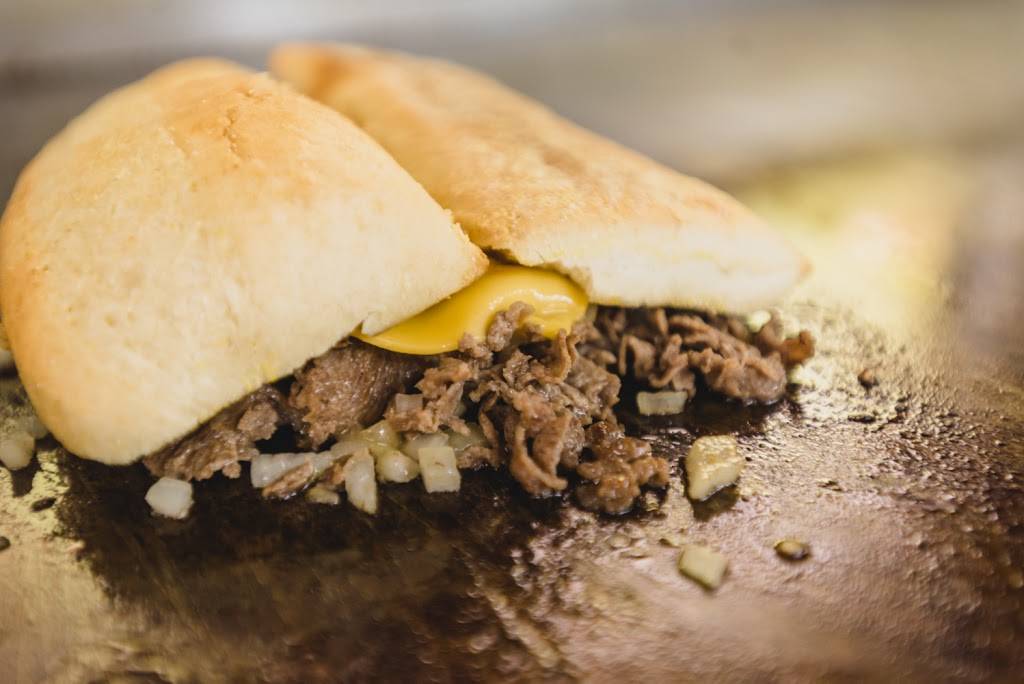 Marys Bar-B-Que | restaurant | 606 S Pulaski Rd, Chicago, IL 60624, USA | 7736382233 OR +1 773-638-2233