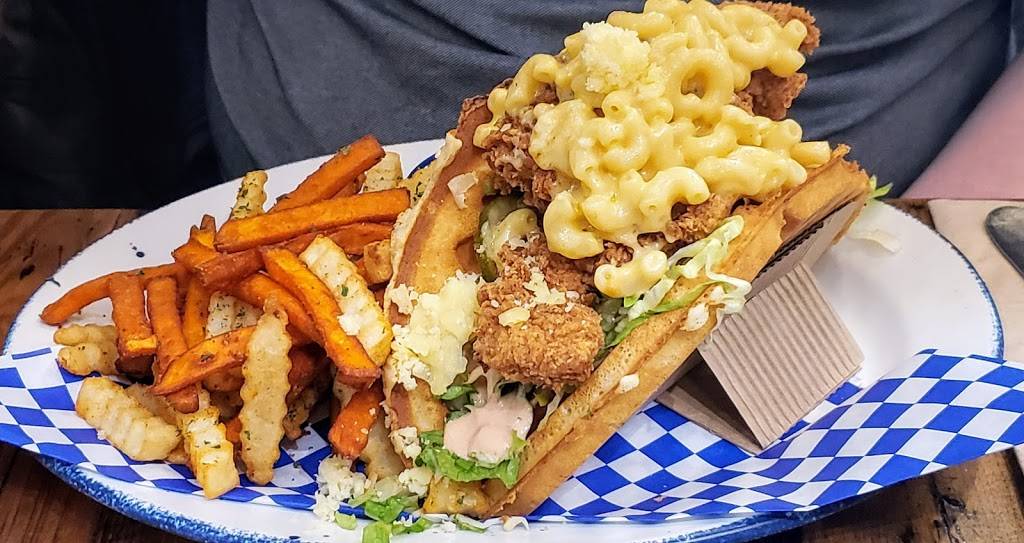 Mama Bird Southern Kitchen | meal delivery | 10550 Southern Highlands Pkwy #140, Las Vegas, NV 89141, USA | 7025706135 OR +1 702-570-6135