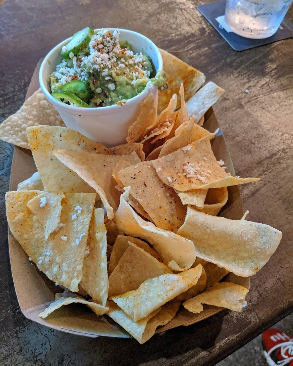 Guy Fieris Dive & Taco Joint | restaurant | 1333 Walnut St, Kansas City, MO 64106, USA | 8162552110 OR +1 816-255-2110