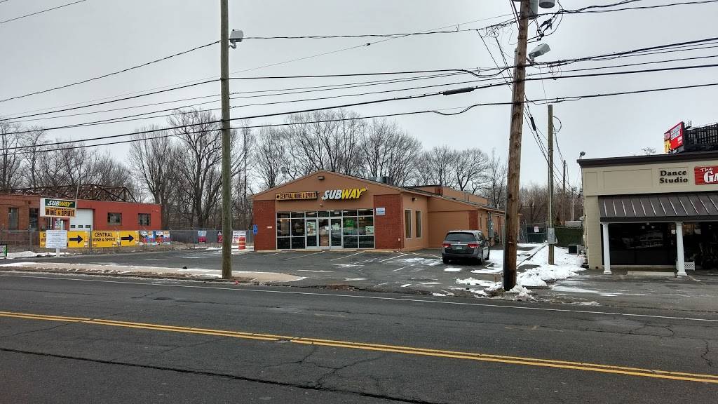 Subway | restaurant | 1395 East St, New Britain, CT 06053, USA | 8608262776 OR +1 860-826-2776
