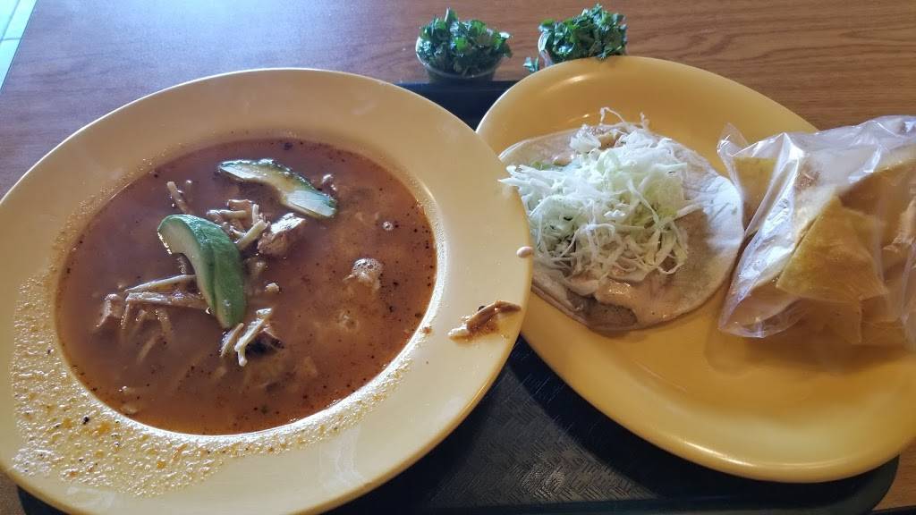 Una Mas Mexican Grill San Jose - 1st St | restaurant | 2559 N 1st St, San Jose, CA 95131, USA | 4089438226 OR +1 408-943-8226