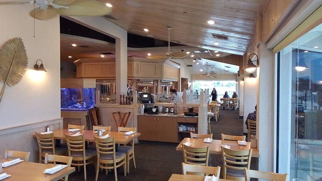 The Waverly Restaurant & Bar | restaurant | 2095 N Beach Rd, Englewood, FL 34223, USA | 9414753500 OR +1 941-475-3500