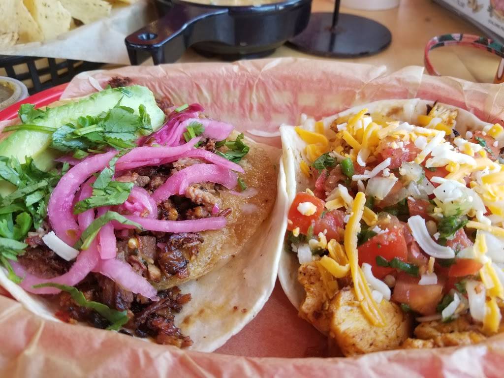 Torchys Tacos | restaurant | 15810 Southwest Fwy Ste 600, Sugar Land, TX 77478, USA | 2813135110 OR +1 281-313-5110