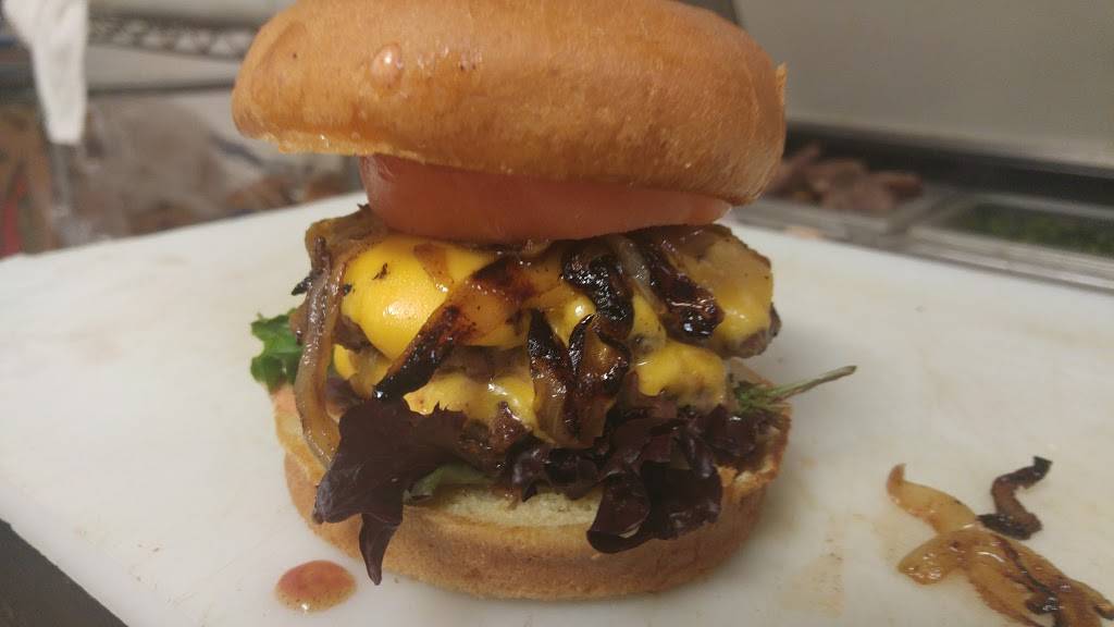 Backstreet Cafè | meal takeaway | 1780 Chandlers Ln, Sunset Beach, NC 28468, USA | 9105756759 OR +1 910-575-6759