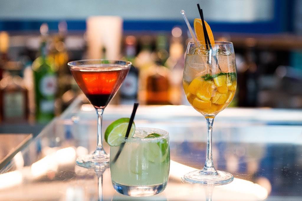 Upper West Side Café | restaurant | 2233 M St NW, Washington, DC 20037, USA | 2022412233 OR +1 202-241-2233