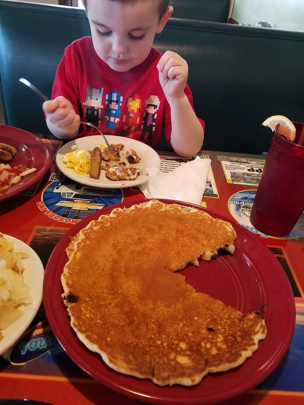 Tenos | restaurant | 735 E Taggart St, East Palestine, OH 44413, USA | 3304262927 OR +1 330-426-2927