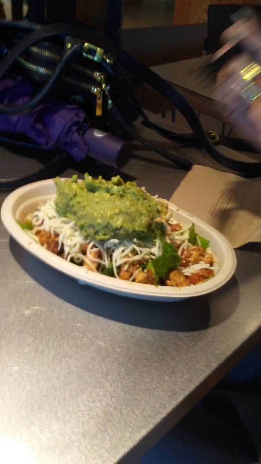 Chipotle Mexican Grill | restaurant | 22941 Lyden Dr, Estero, FL 33928, USA | 2394953165 OR +1 239-495-3165