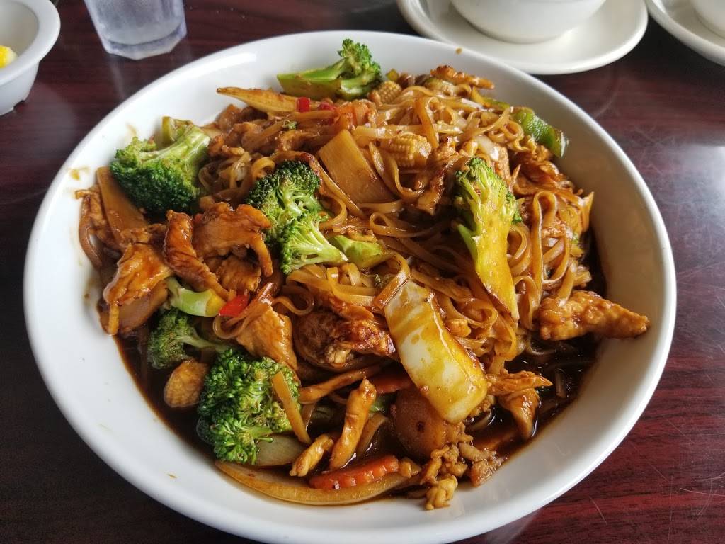 Bangkok 96 Restaurant | restaurant | 2450 S Telegraph Rd, Dearborn, MI 48124, USA | 3137308161 OR +1 313-730-8161